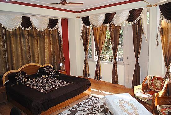 Hotel Misty Woods 达兰萨拉 外观 照片